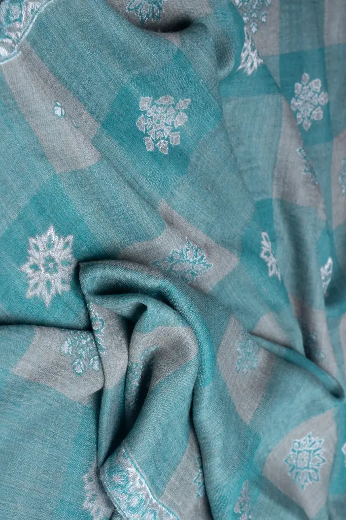 VIC-CFW-CJB-GG-70200 (5).webp