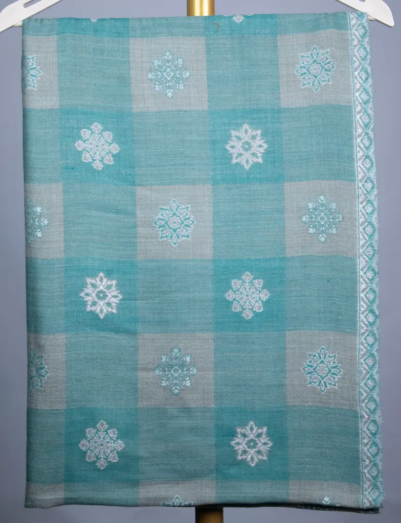 VIC-CFW-CJB-GG-70200 (1).webp