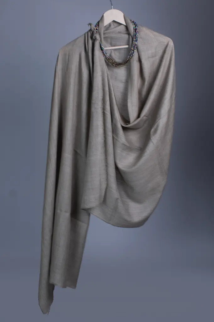 VIC Cashmere Pashmina Plain TD Stole – Soft Solid Color Wrap | 70x200 cm | Luxury Lightweight Scarf | Product Code: VIC-CPP-TD01-70200
